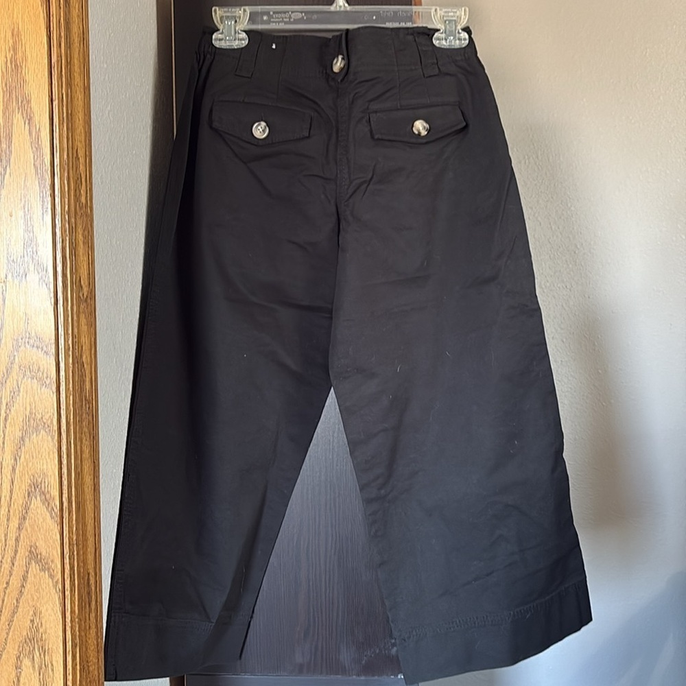 Loft Petites 0P Wide Legged Black Capri Pants - Picture 2 of 5